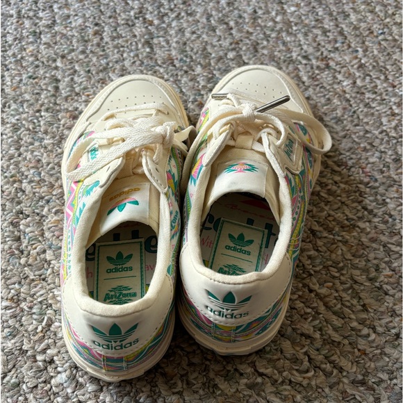 Adidas x Arizona Iced Tea Collab - Picture 4 of 5